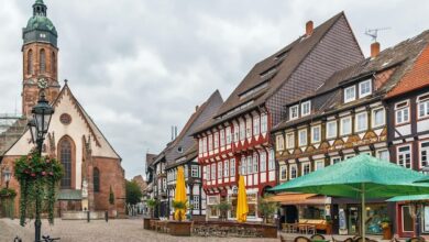 market square with church st jakobi einbeck germany 1048944 10536725 - Web Nômade Digital