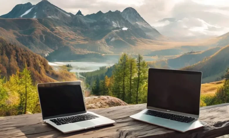 Visão de um nômade digital trabalhando ao ar livre.