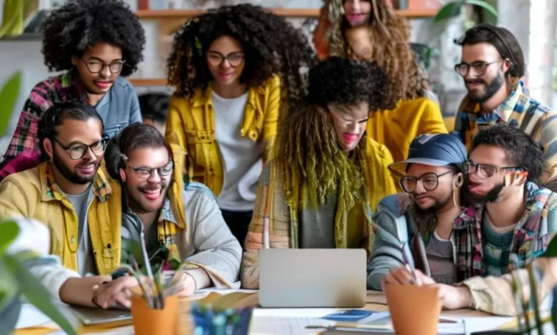 Equipes de trabalho remoto discutindo sobre práticas de negócios sustentáveis.