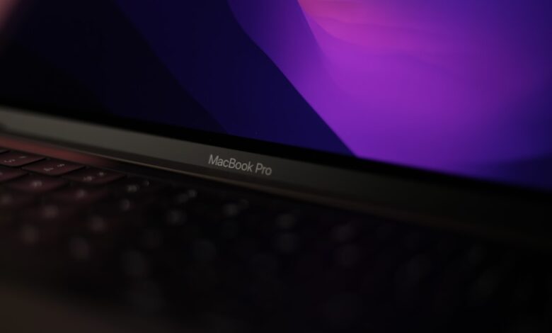 black and gray samsung laptop computer